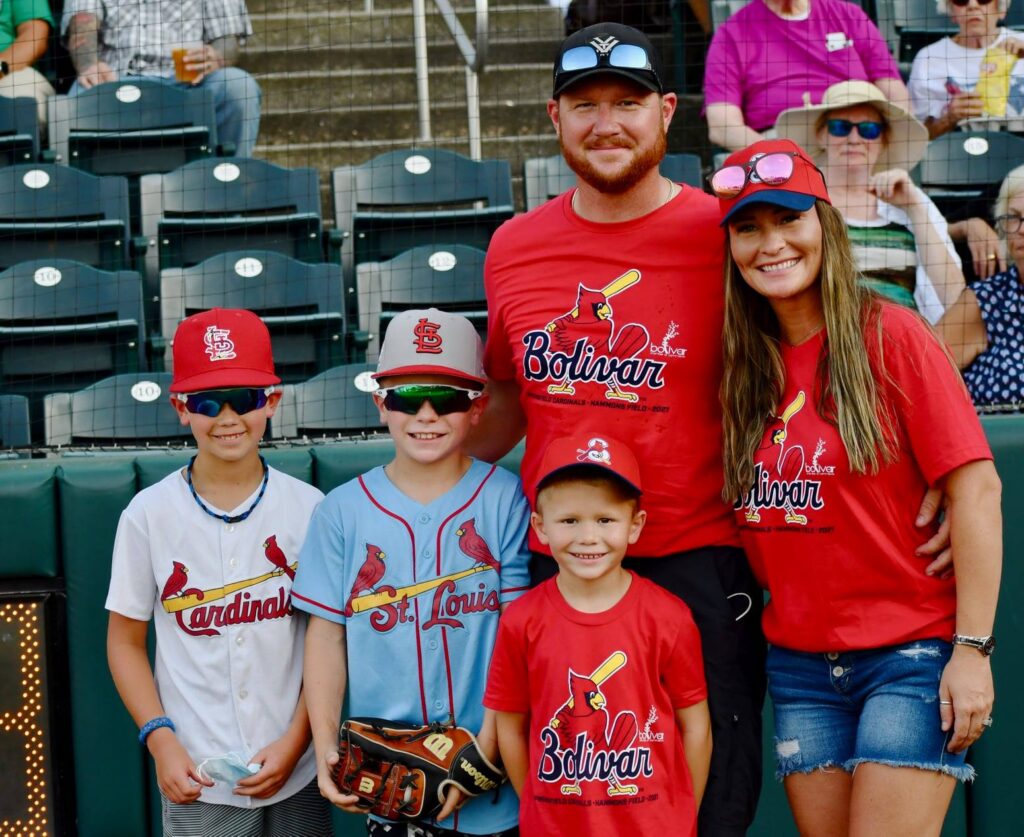 Springfield Cardinals - Our final Copa night may be over, but there's still  time to bid on the game-worn Cardenales de Springfield jerseys! The online  auction ends at 12pm on Friday, Sept.